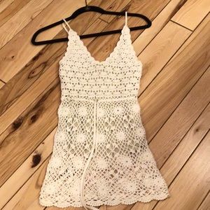 Karen Kane cream crochet string tank